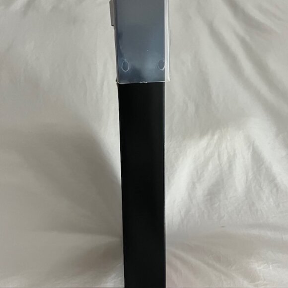 New Gucci Art Work 14.5" by 11.5" - Picture 5 of 8